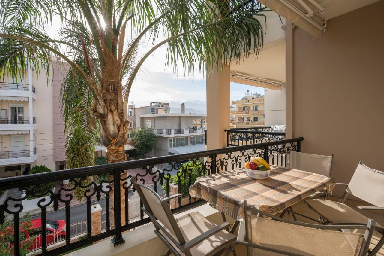 Luxury Coastal Retreat, Mountain View Balcony With Palm Trees & Parking Lägenhet Chania  Exteriör bild